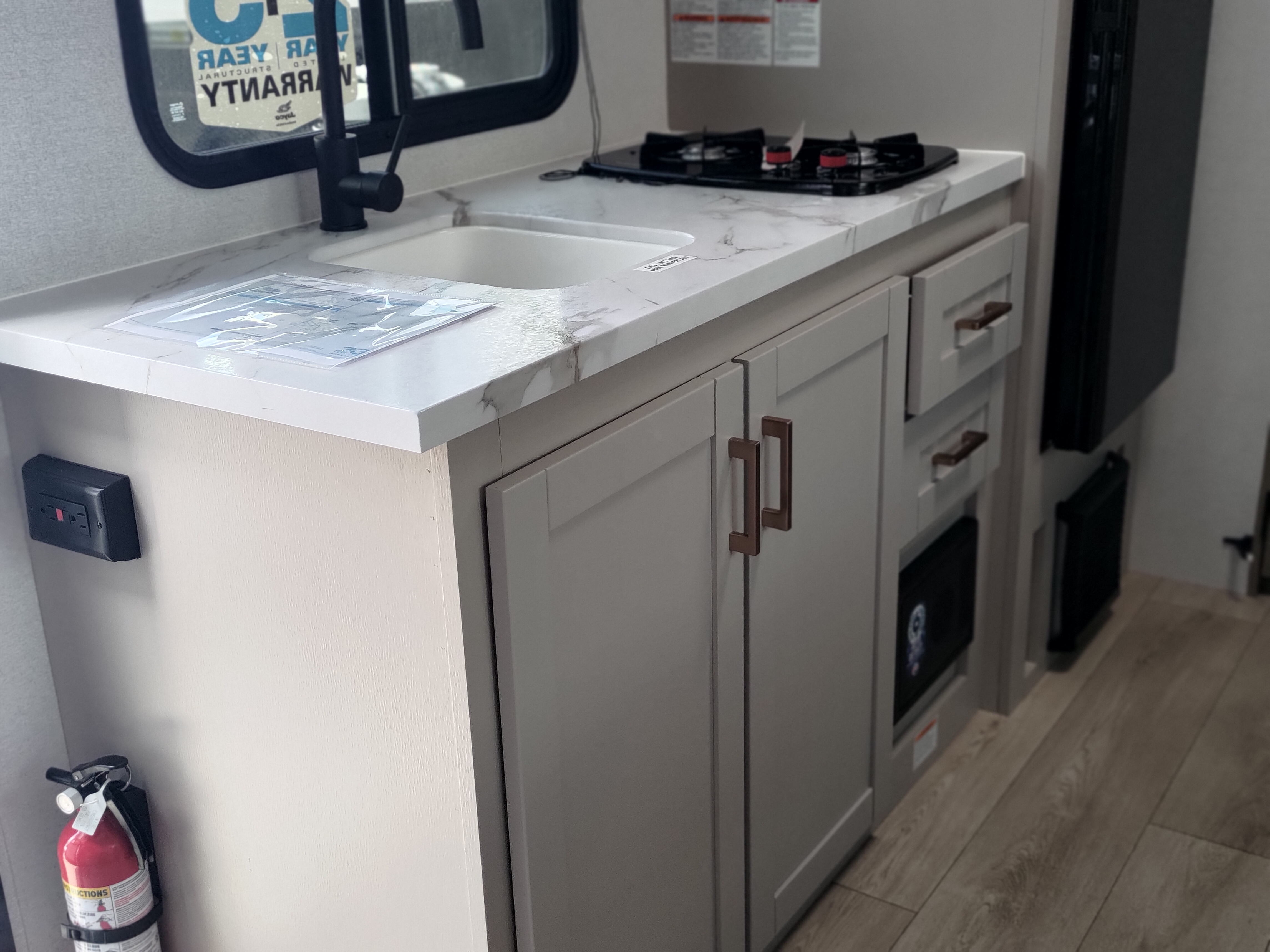 2027 JAYCO JAY FEATHER TRAVEL TRAILER