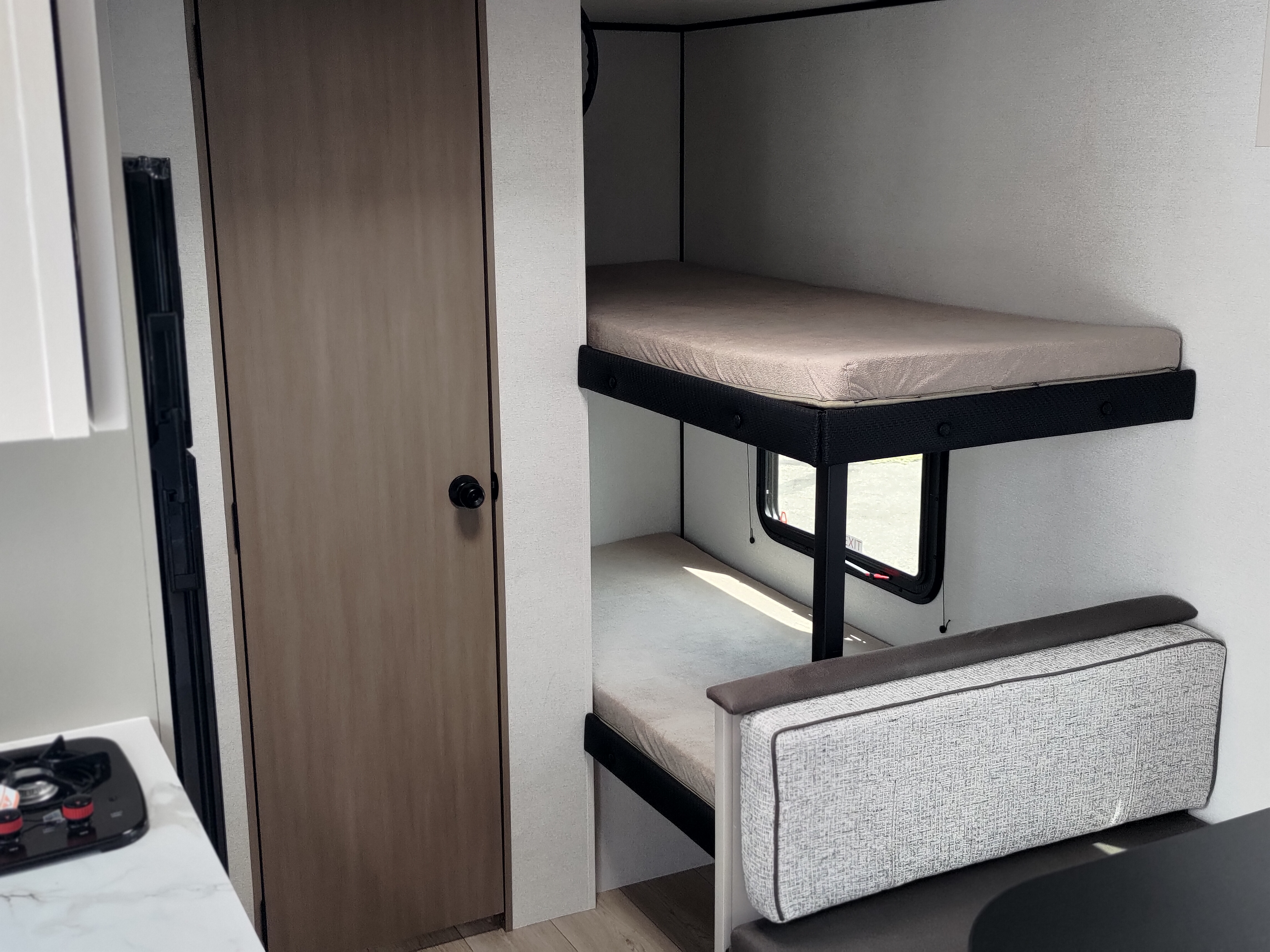 2027 JAYCO JAY FEATHER TRAVEL TRAILER