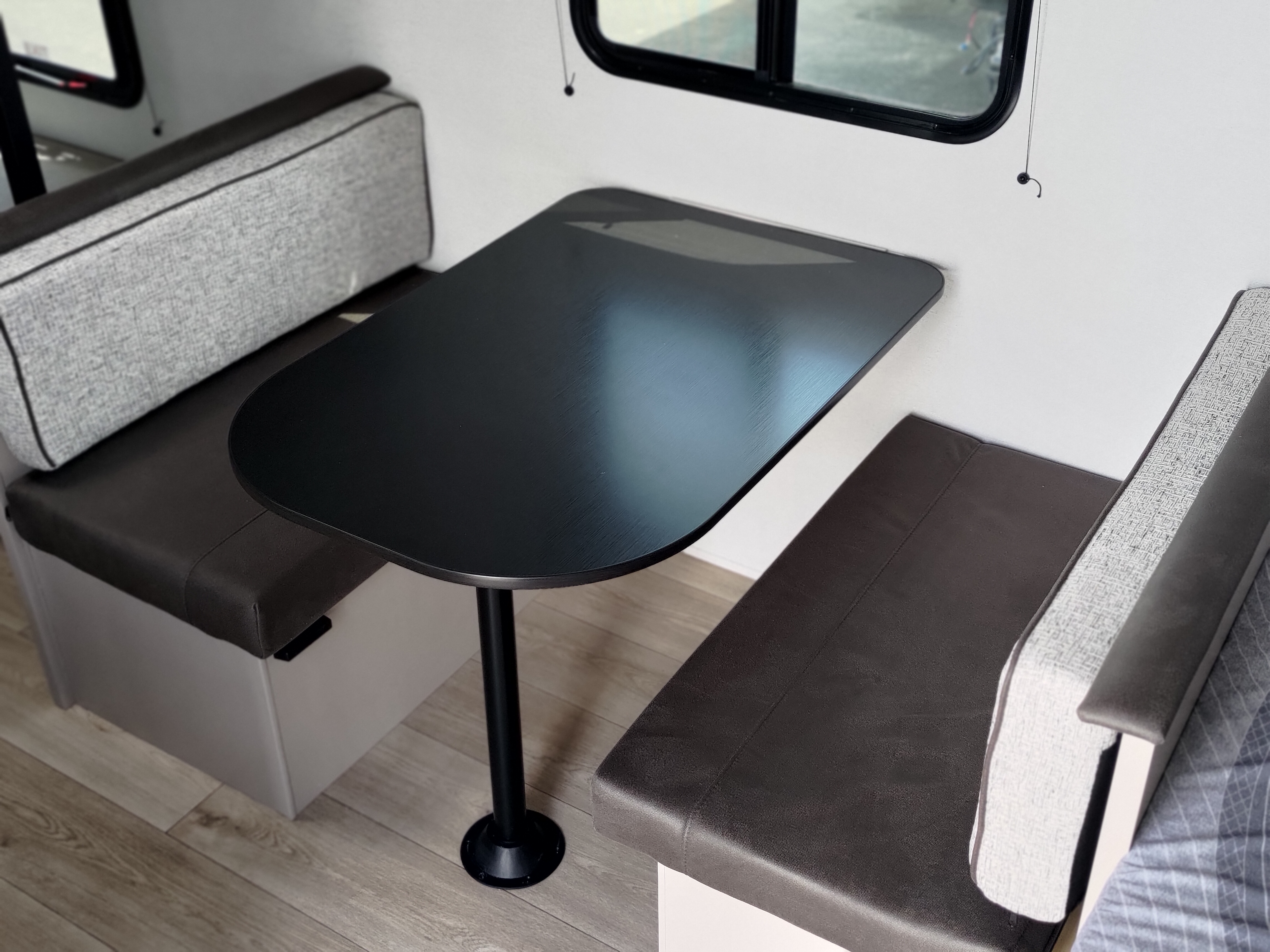 2027 JAYCO JAY FEATHER TRAVEL TRAILER