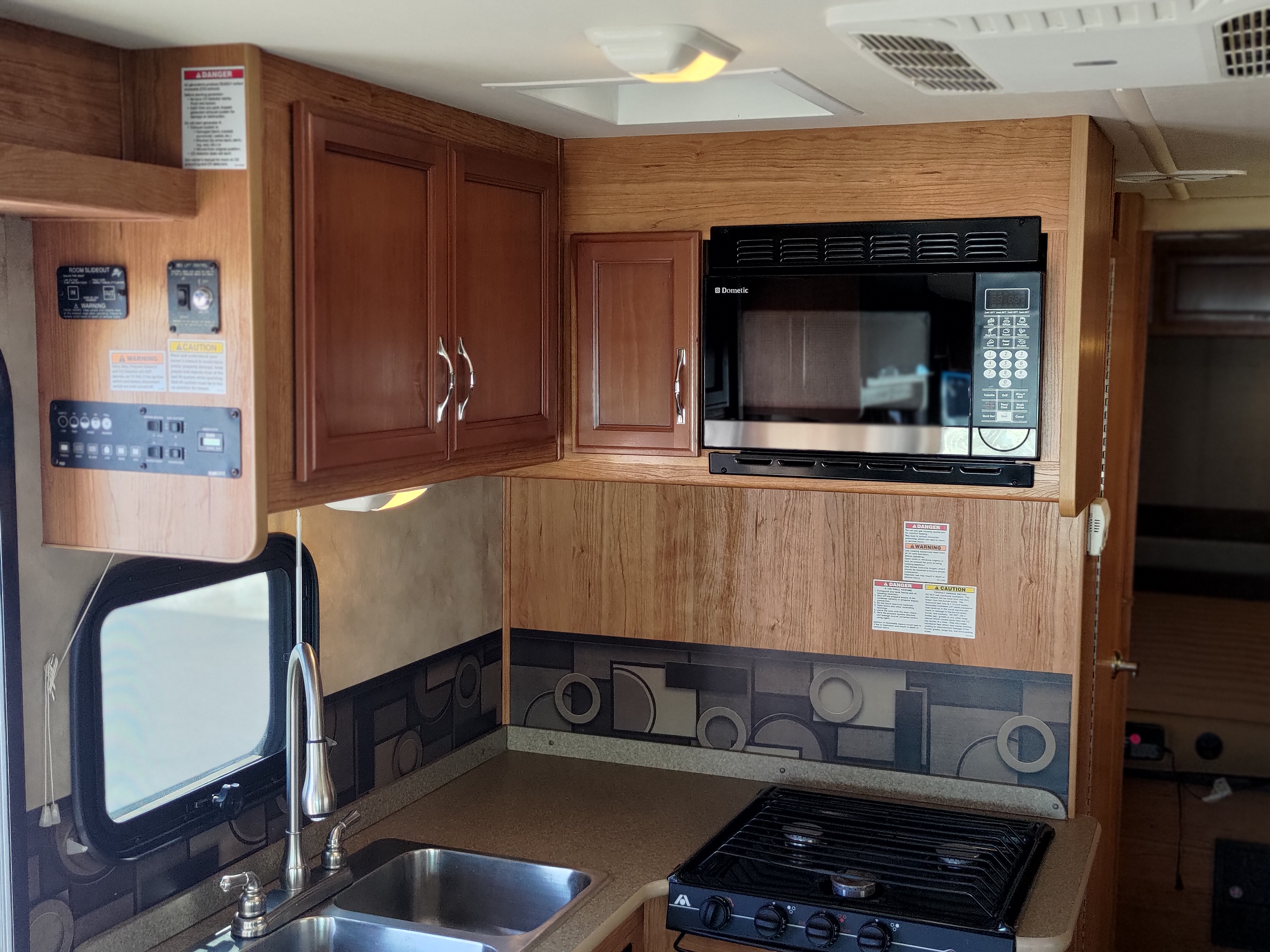 2015 FLTWD FLAIR CLASS A MOTORHOME