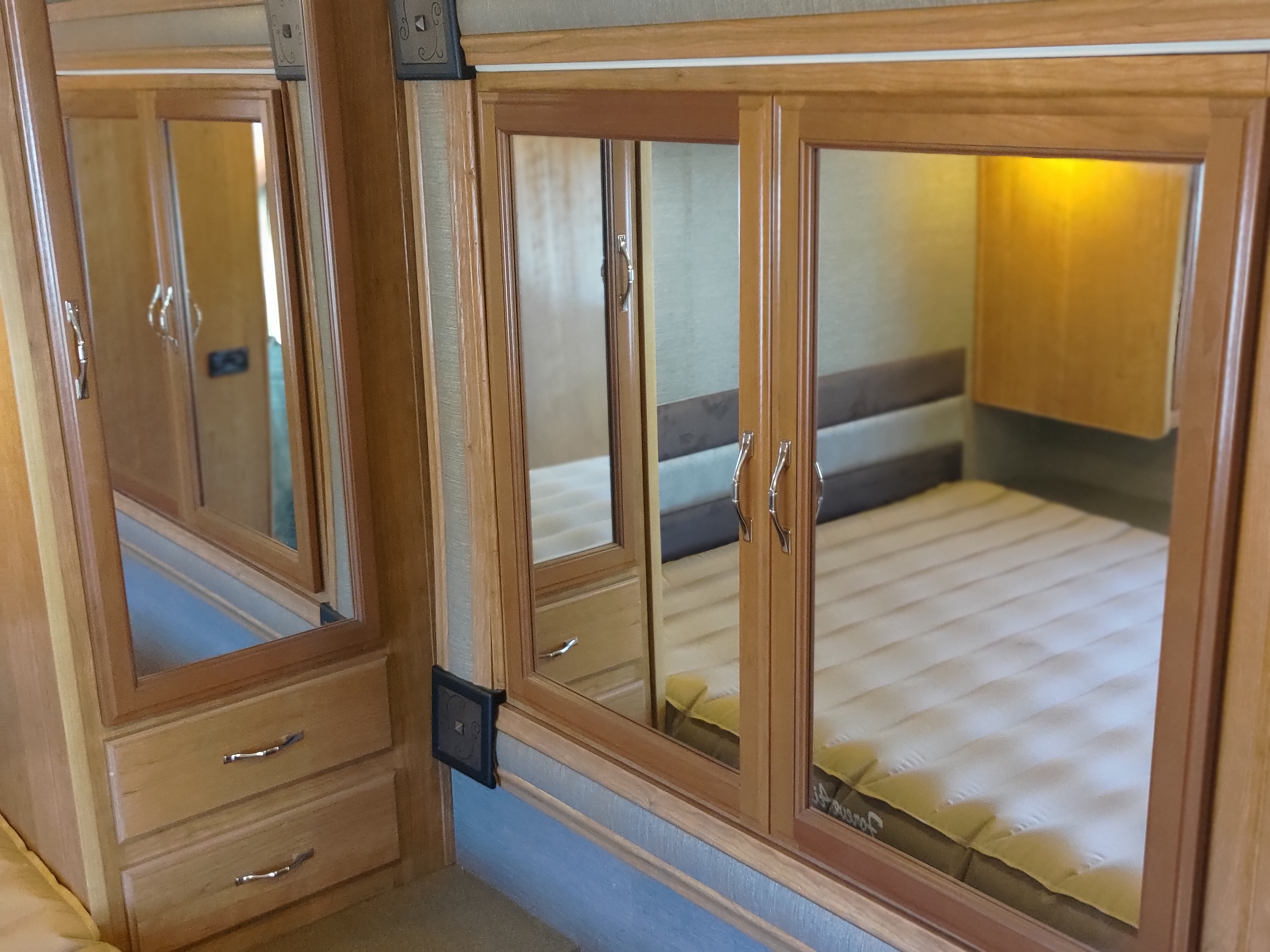 2015 FLTWD FLAIR CLASS A MOTORHOME