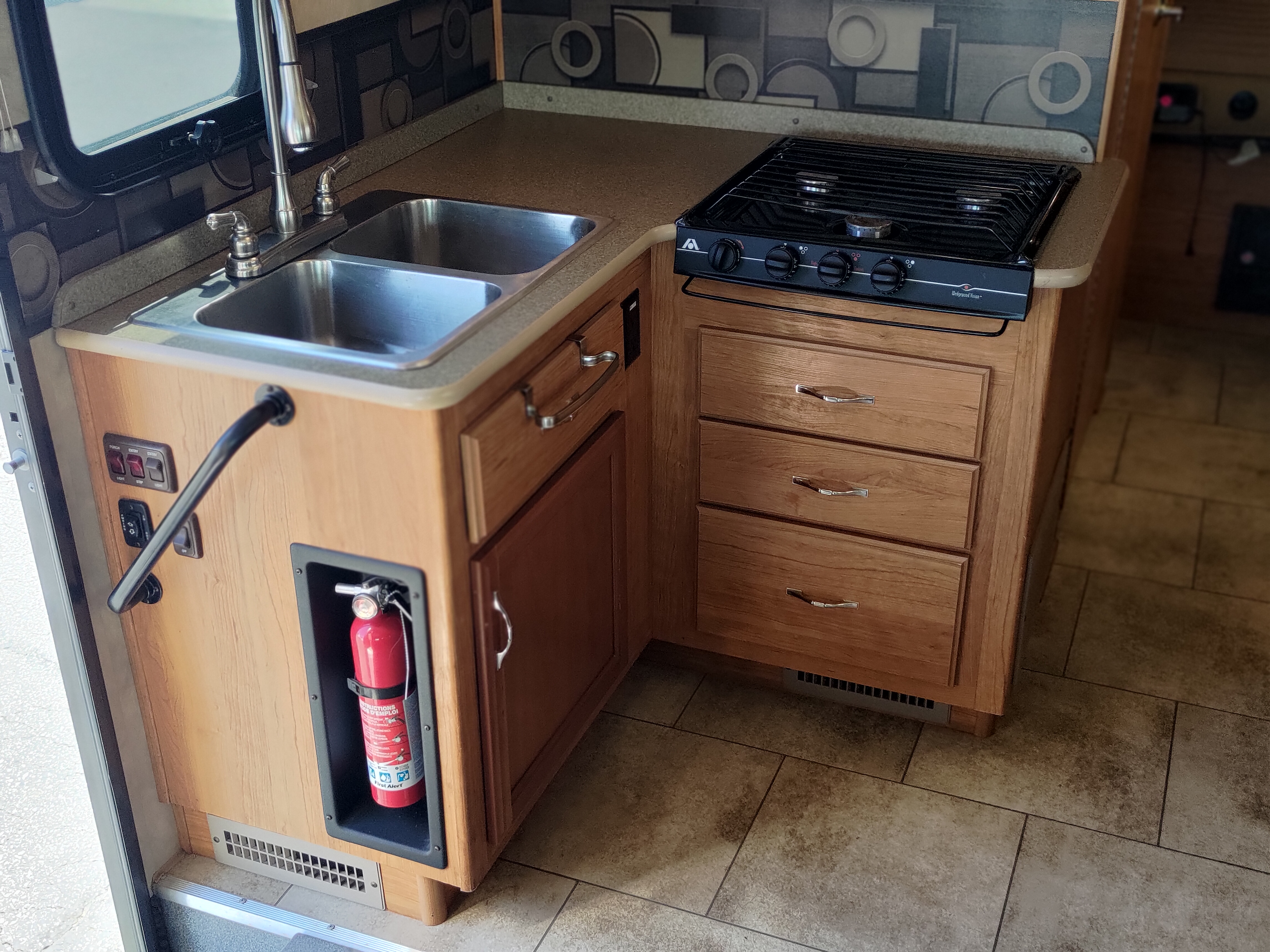 2015 FLTWD FLAIR CLASS A MOTORHOME