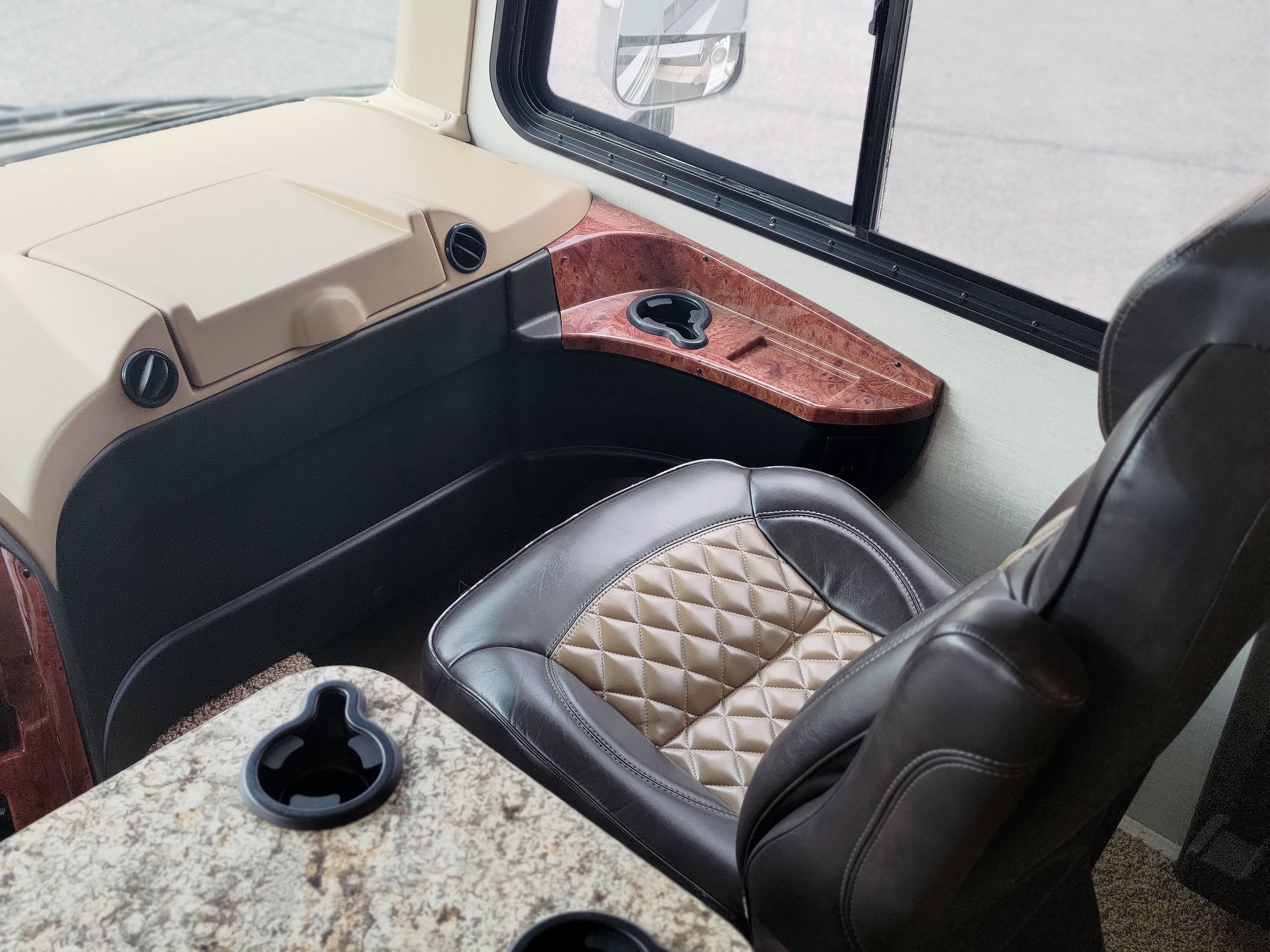 2017 JAYCO PRECEPT MH CLASS A MOTORHOME