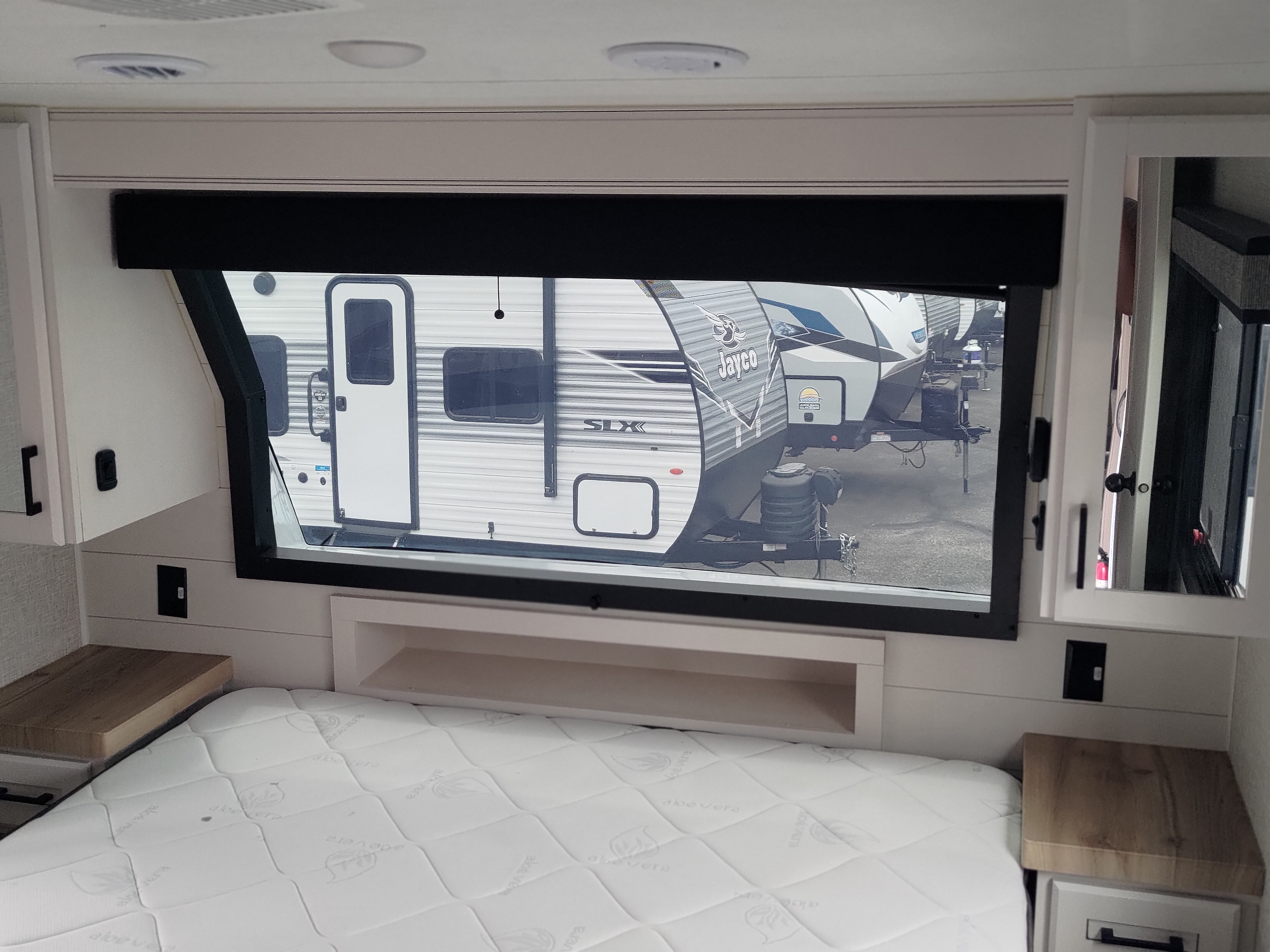 2025 JAYCO EAGLE FIFTH WHEEL
