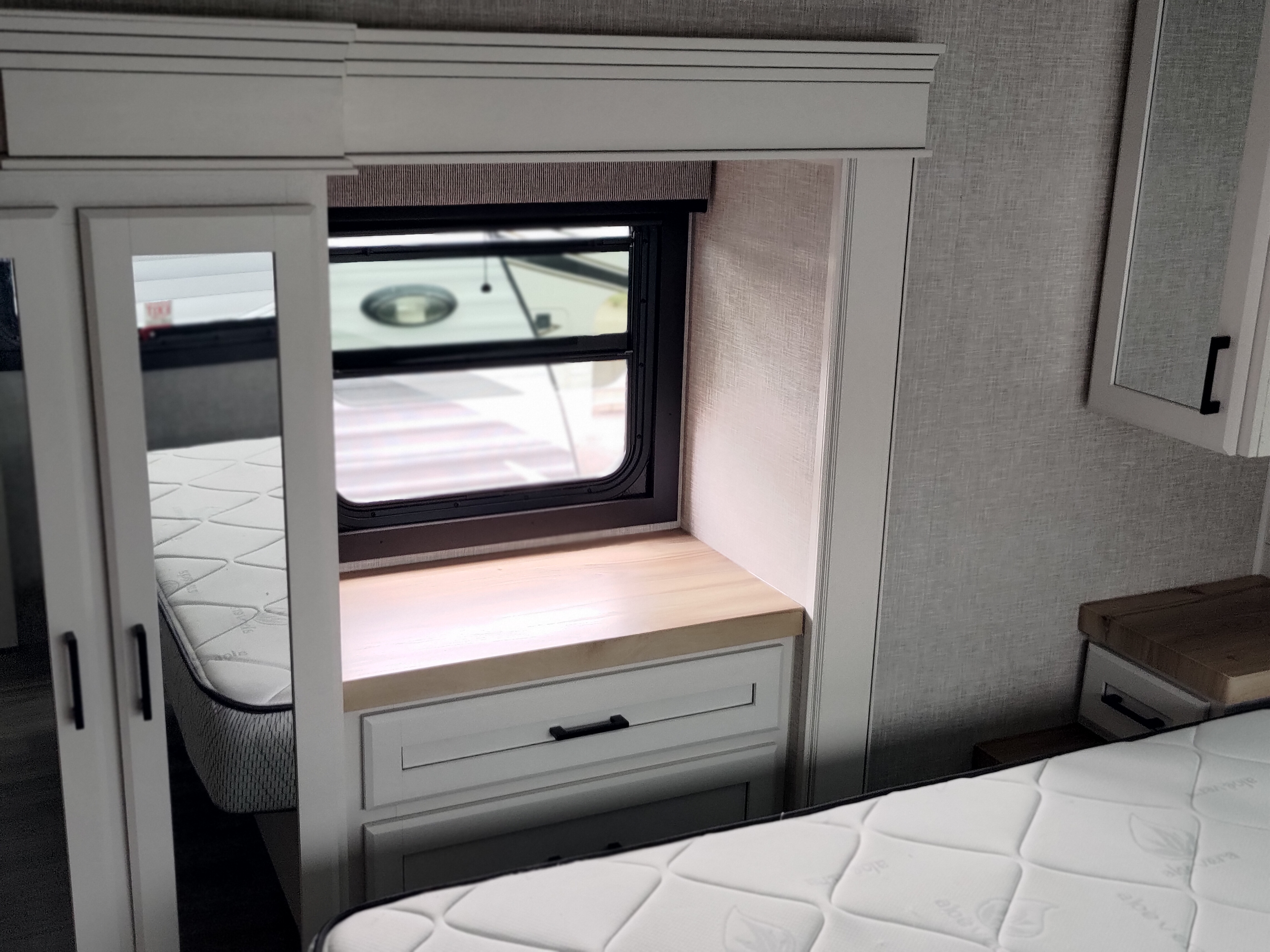 2025 JAYCO EAGLE FIFTH WHEEL