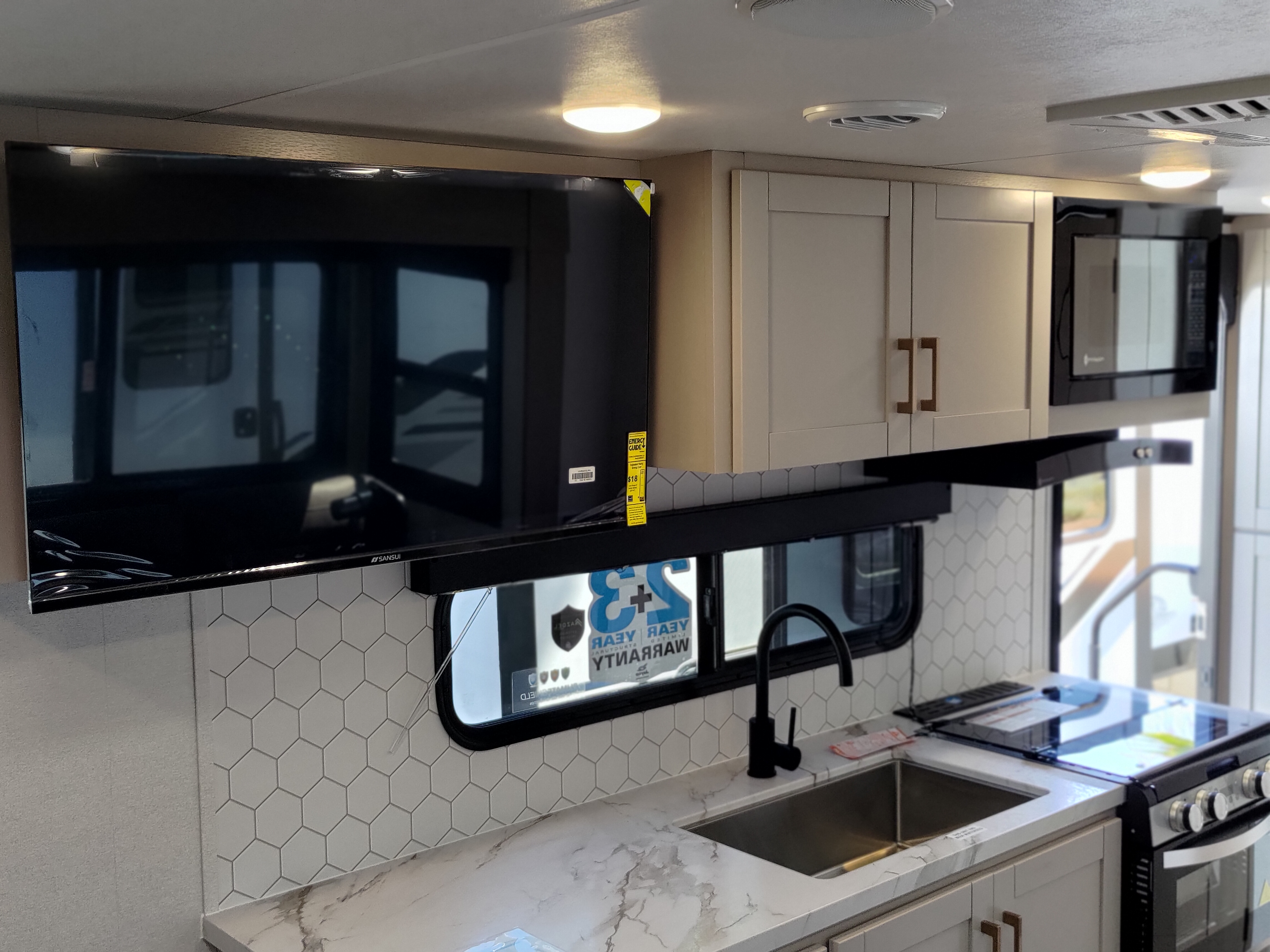 2027 JAYCO JAY FEATHER TRAVEL TRAILER