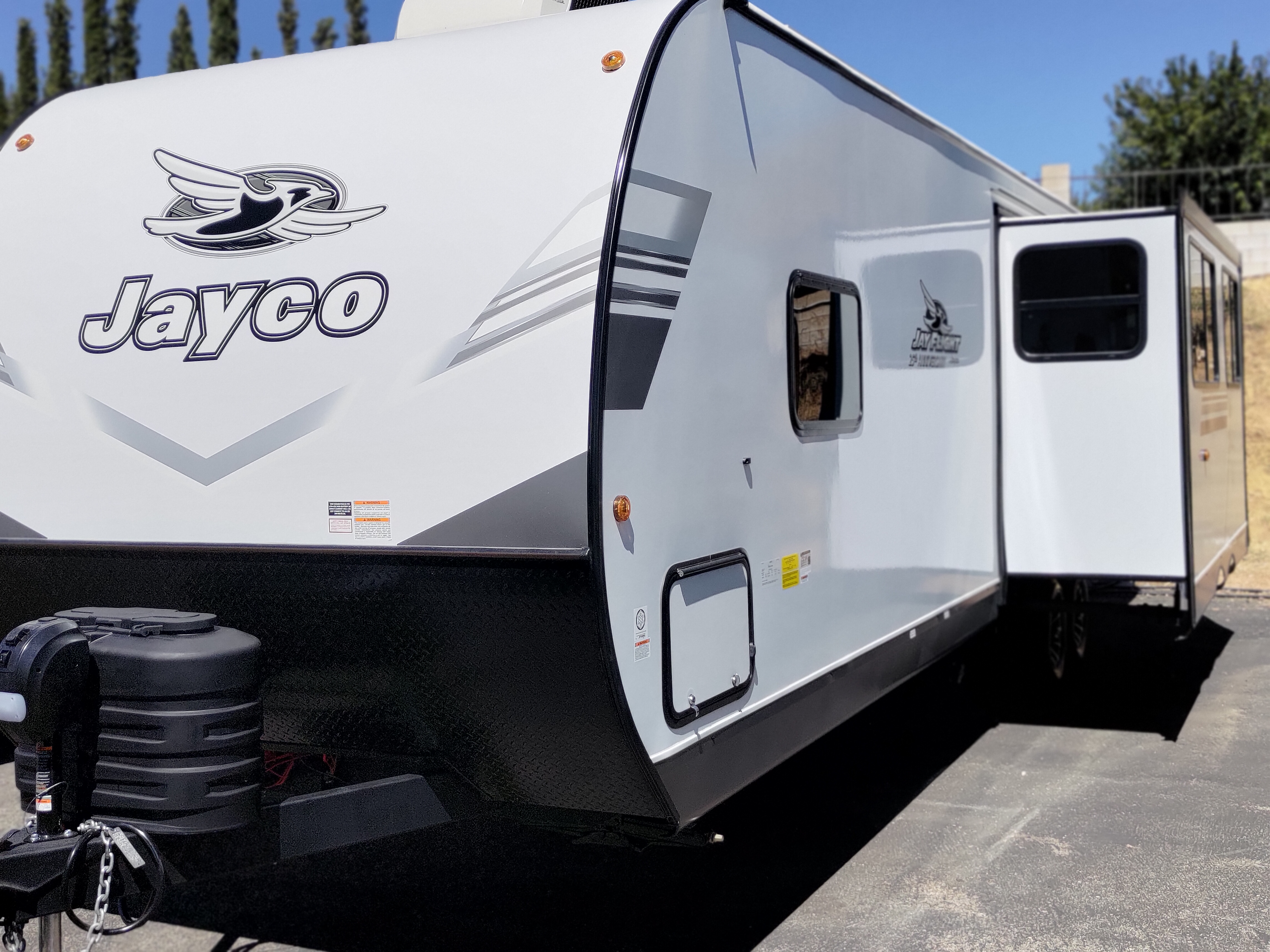 2027 JAYCO JAY FLIGHT TRAVEL TRAILER