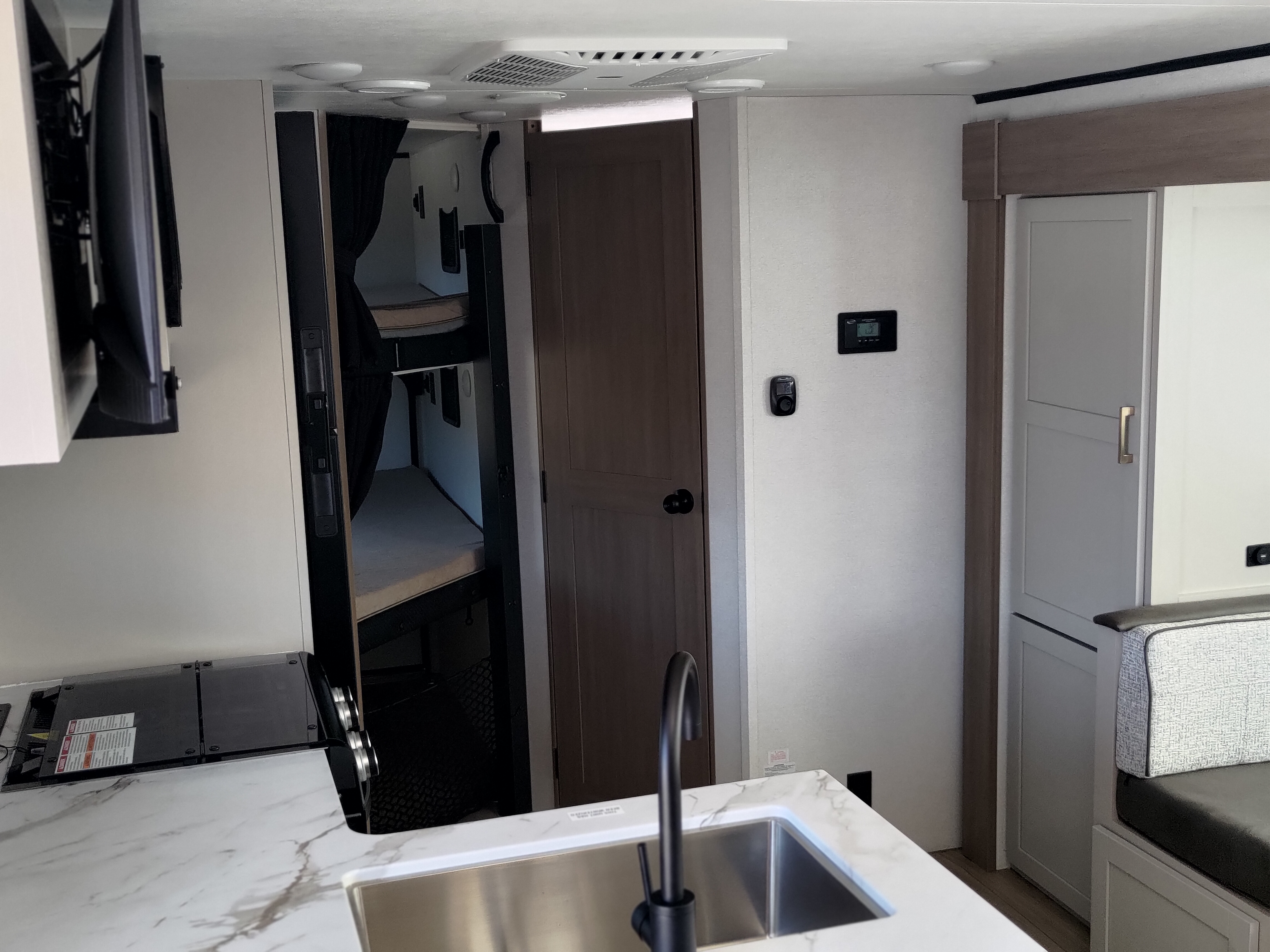 2027 JAYCO JAY FEATHER TRAVEL TRAILER