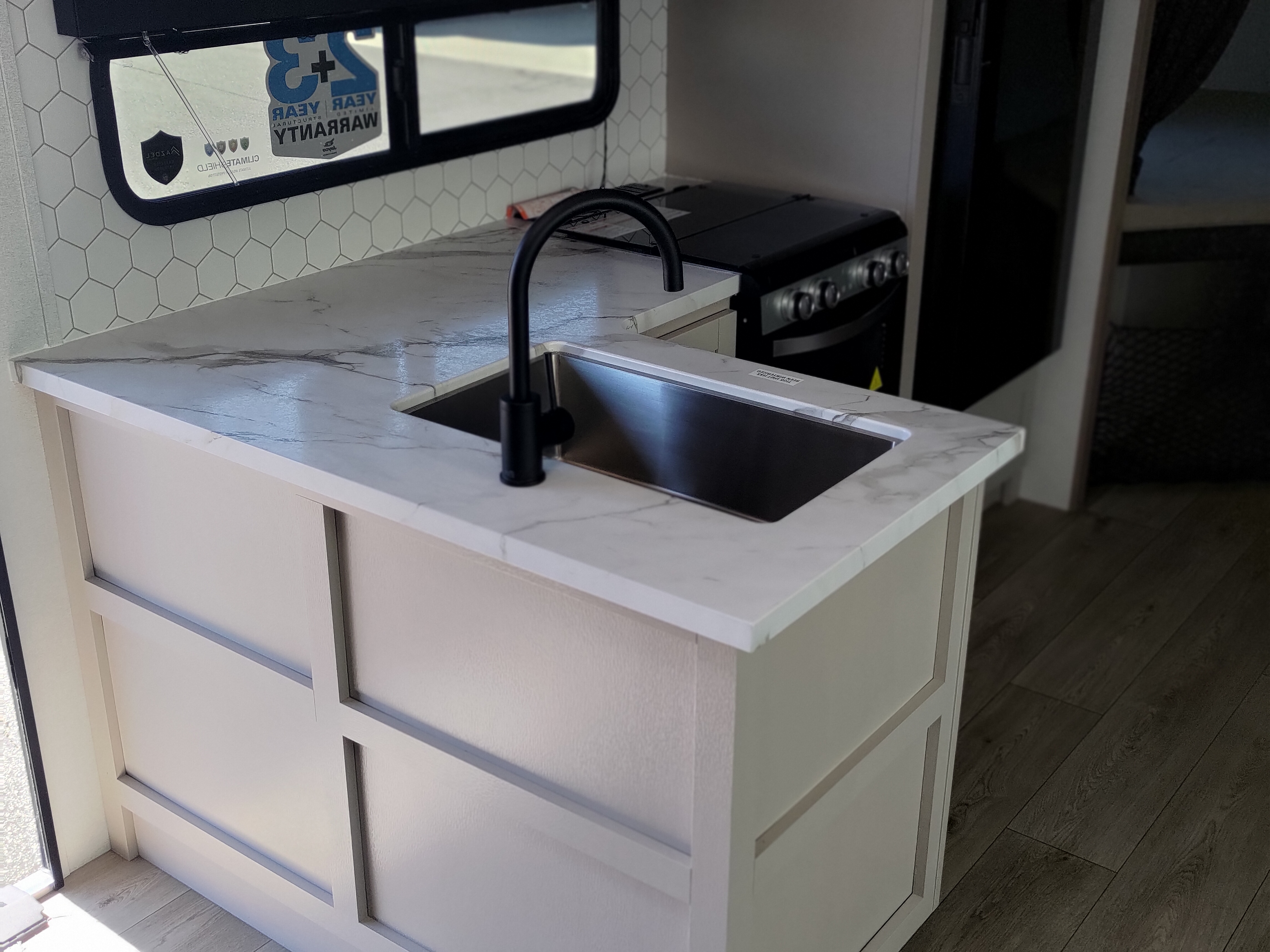 2027 JAYCO JAY FEATHER TRAVEL TRAILER