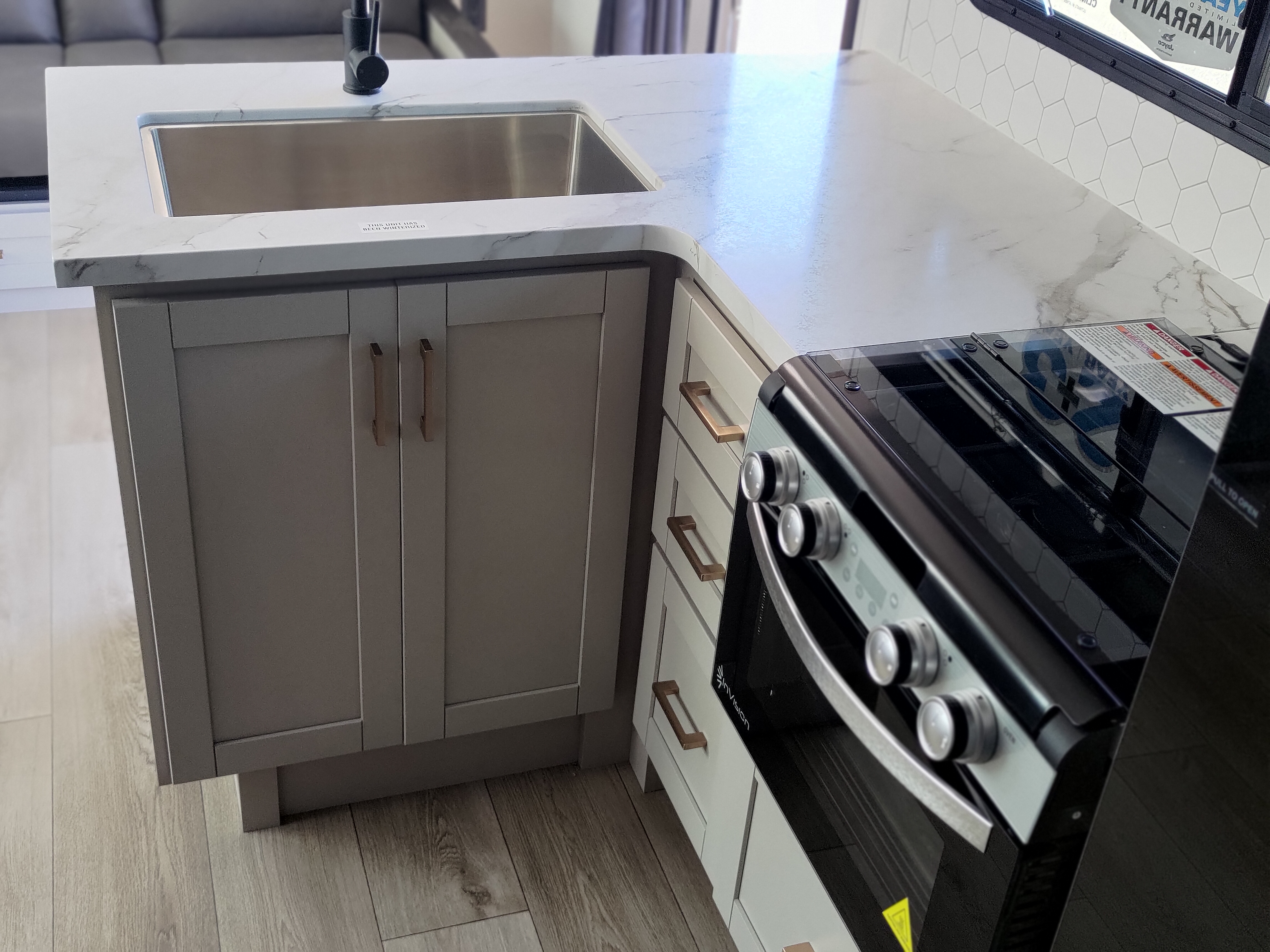 2027 JAYCO JAY FEATHER TRAVEL TRAILER