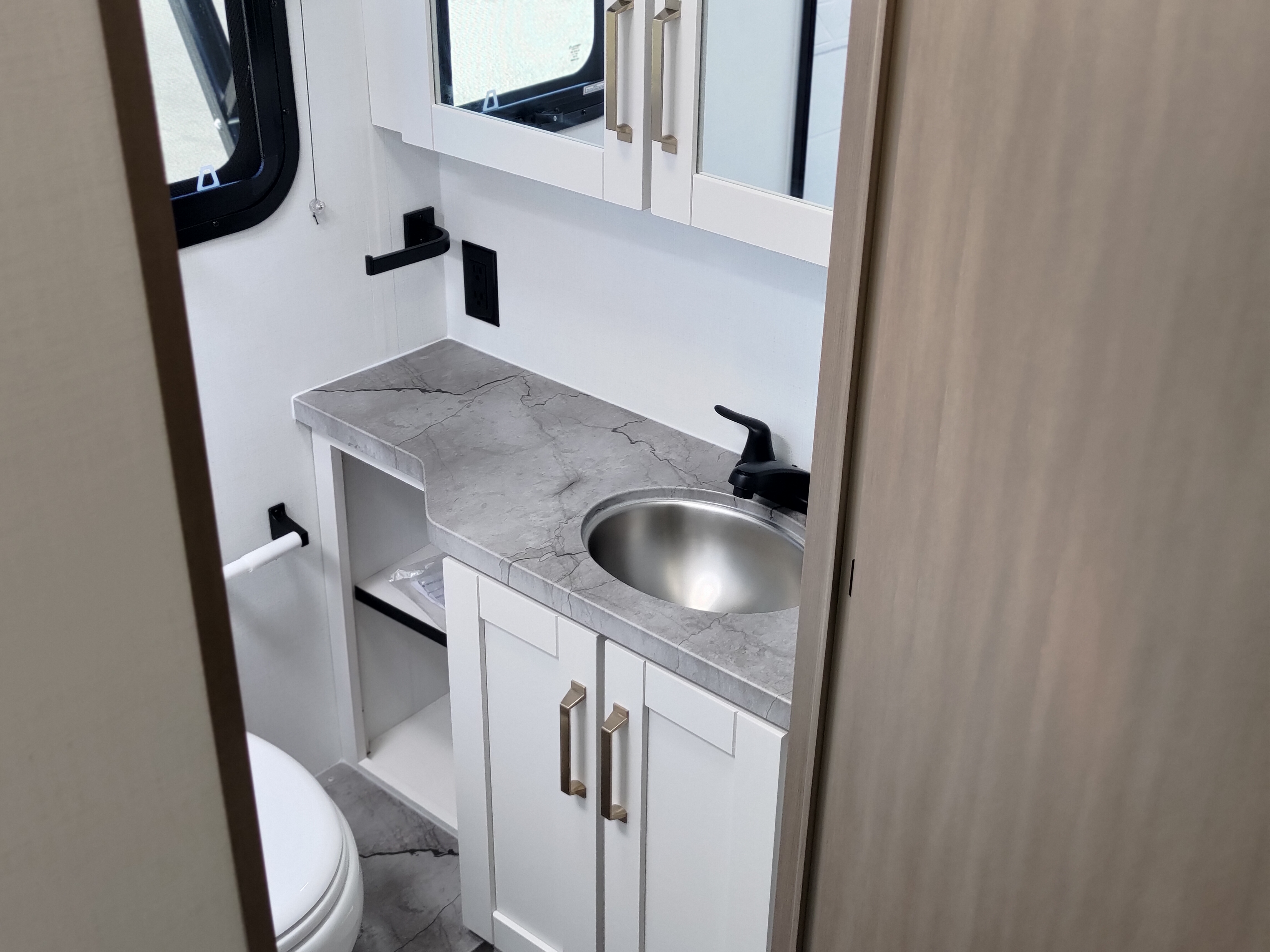 2027 JAYCO REDHAWK CLASS C MOTORHOME